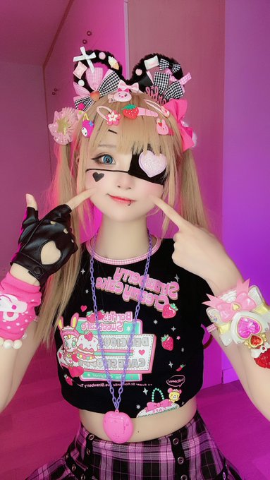 Twitterのコスプレ画像2