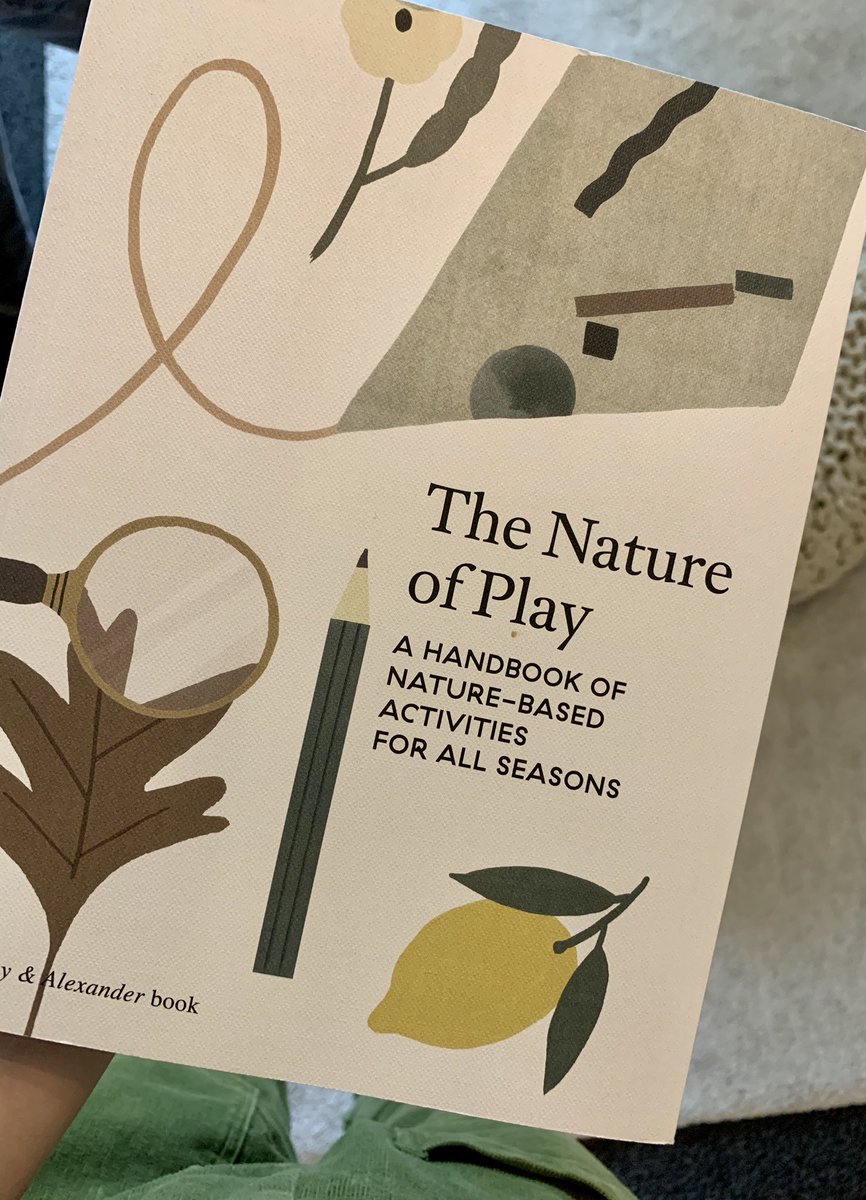 ellen2607's tweet photo. Stumbled upon this gorgeous book the other day...can’t wait to take inspiration from it in September 🌱🍃🌲🌳 #outdoorlearning #thenatureofplay #edutwitter https://t.co/ccP1JDyWX6