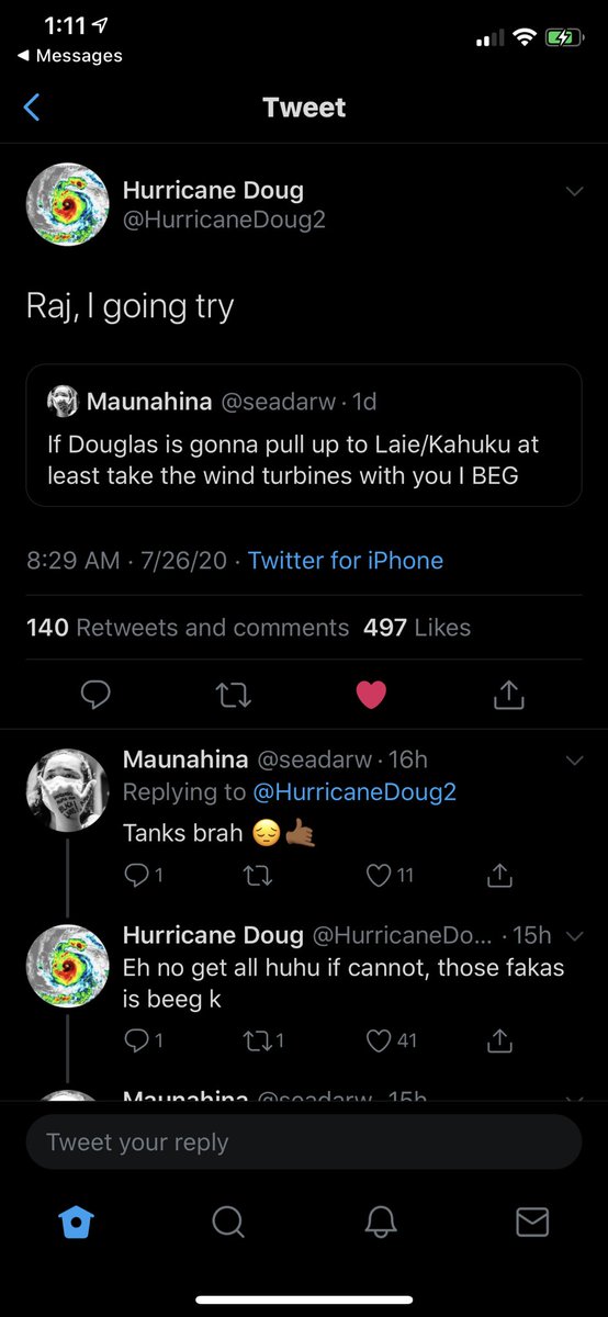 gienahhh's tweet photo. why is hawaii twitter like this LMAO https://t.co/kEnsTzT0bg