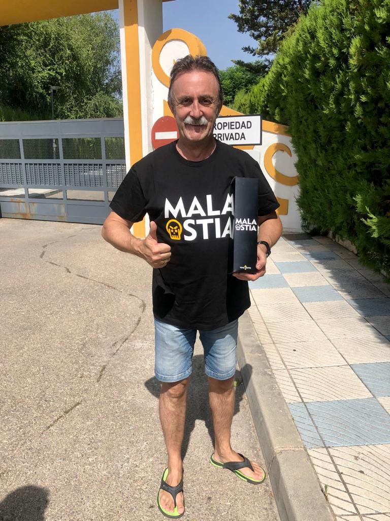 bodegascefrian's tweet photo. Santi Rodríguez.
Comprometido
Buen actor 
Buen humorista
Y mejor persona
Siempre con Jaén y con la asociación Síndrome de Down y 
Hoy con Jamilena y
Nuestro Mala💀stia.
@Santihumor https://t.co/o4vhxNFaaD
