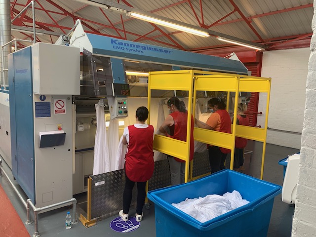 Major Investment in RFID, New Ironer Line and Added Dryer Capacity at EMPIRE LAUNDRY. 

We are delighted to supply two DC100 Energy Efficient Dryers, an EMQ HPM Two Roll and Reverse Belt Fold Ironer Line, and a TFS Towel Folder later on this year. #laundryautomation #automation