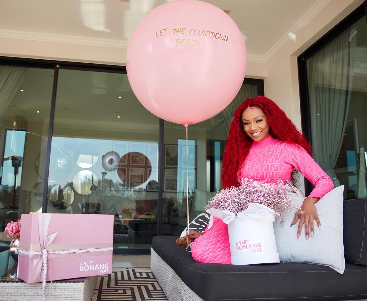 Bonang's tweet photo. ....start the countdown!! 4 days to go....💗 #AVeryBonangYear https://t.co/PuC91X9Vlb