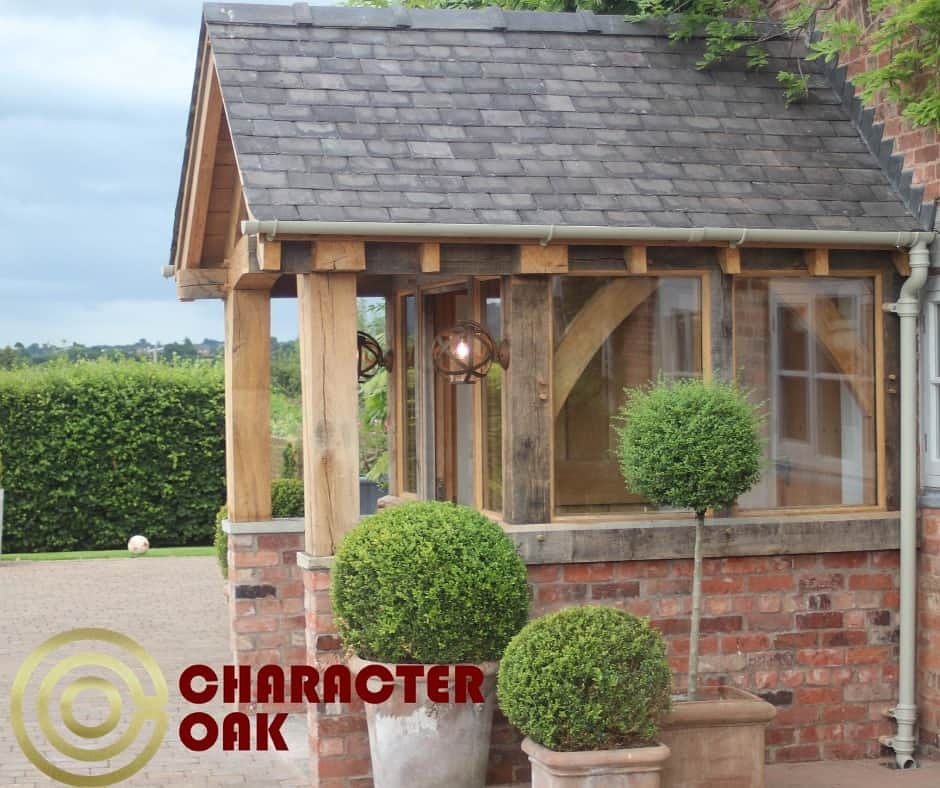 CharacterOak1's tweet photo. Our latest enclosed #oakframedporch in #Cheshire 💛

All our oak structures are handmade, using traditional post and beam #oakframing techniques. 

Want to give your home the ultimate curb appeal with a solid oak-framed porch? Call us on 01625 347165. 

#oakporches #Shropshire https://t.co/f35YPvY7Dd