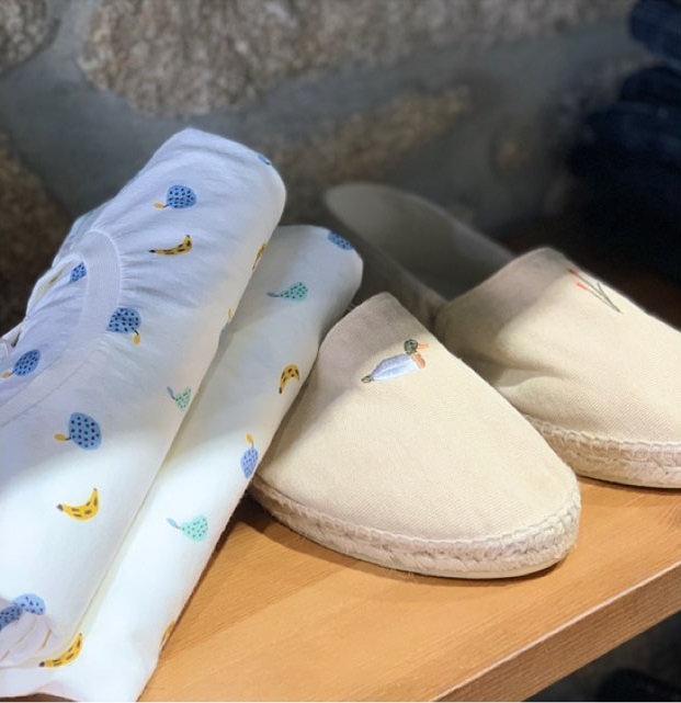 Tiwel_Spain's tweet photo. Calling all fruit fans 👕🍌!
Feeling fruity today > https://t.co/37Cl1LolJd
#fruittee #fruittshirt #tshirtdesign #verano2020 #mylookoftheday #fruits #fruitlover #fruitlovers #bananas #fruitlove #fruitaddict #seasonalfruits #fruittshirts #fruitdesign https://t.co/skYgrlZMN0