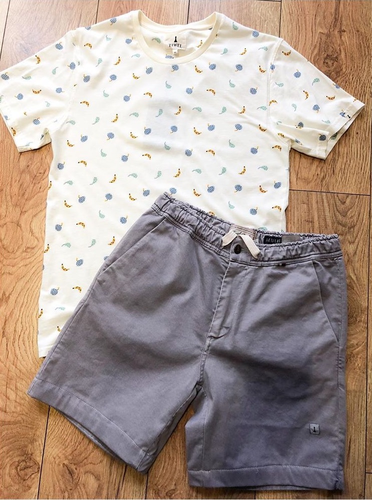 Tiwel_Spain's tweet photo. Calling all fruit fans 👕🍌!
Feeling fruity today > https://t.co/37Cl1LolJd
#fruittee #fruittshirt #tshirtdesign #verano2020 #mylookoftheday #fruits #fruitlover #fruitlovers #bananas #fruitlove #fruitaddict #seasonalfruits #fruittshirts #fruitdesign https://t.co/skYgrlZMN0