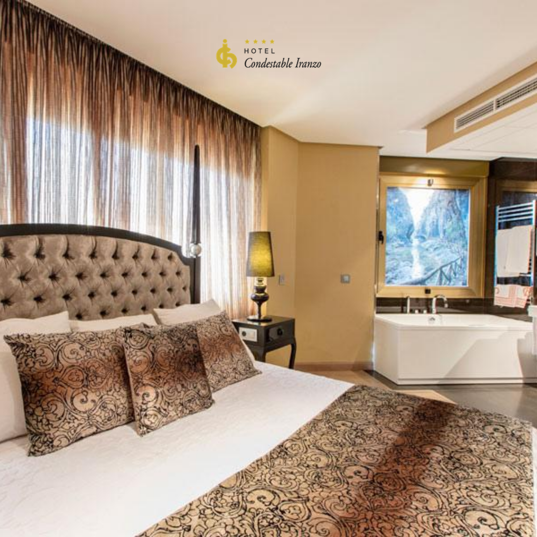 HCondestable's tweet photo. 🏨🛁 Descubre los rincones de las #Suites del #HotelCondestableIranzo. Situado en pleno centro de #Jaén,  justo en el mítico Paseo de la Estación. 

💜Ven a conocernos y aprovecha al máximo tu estancia en la capital del Santo Reino. https://t.co/BgWiIWDR8J https://t.co/8rHy3QJ3YN