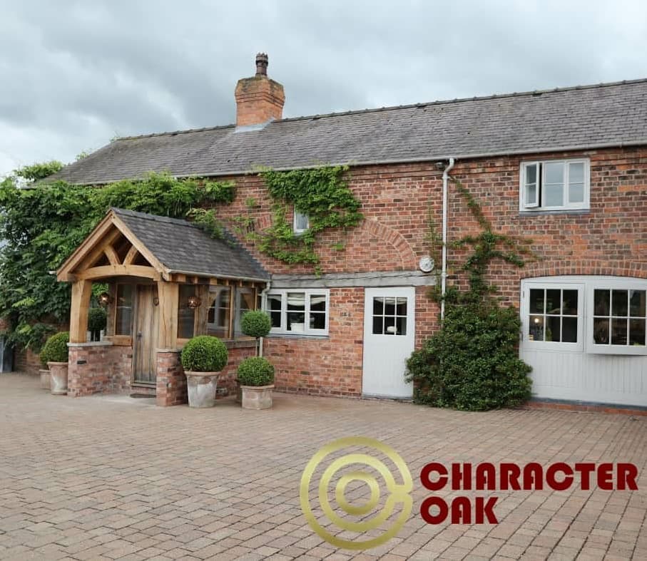CharacterOak1's tweet photo. Our latest enclosed #oakframedporch in #Cheshire 💛

All our oak structures are handmade, using traditional post and beam #oakframing techniques. 

Want to give your home the ultimate curb appeal with a solid oak-framed porch? Call us on 01625 347165. 

#oakstructures #Shropshire https://t.co/kCwmRTh5cL