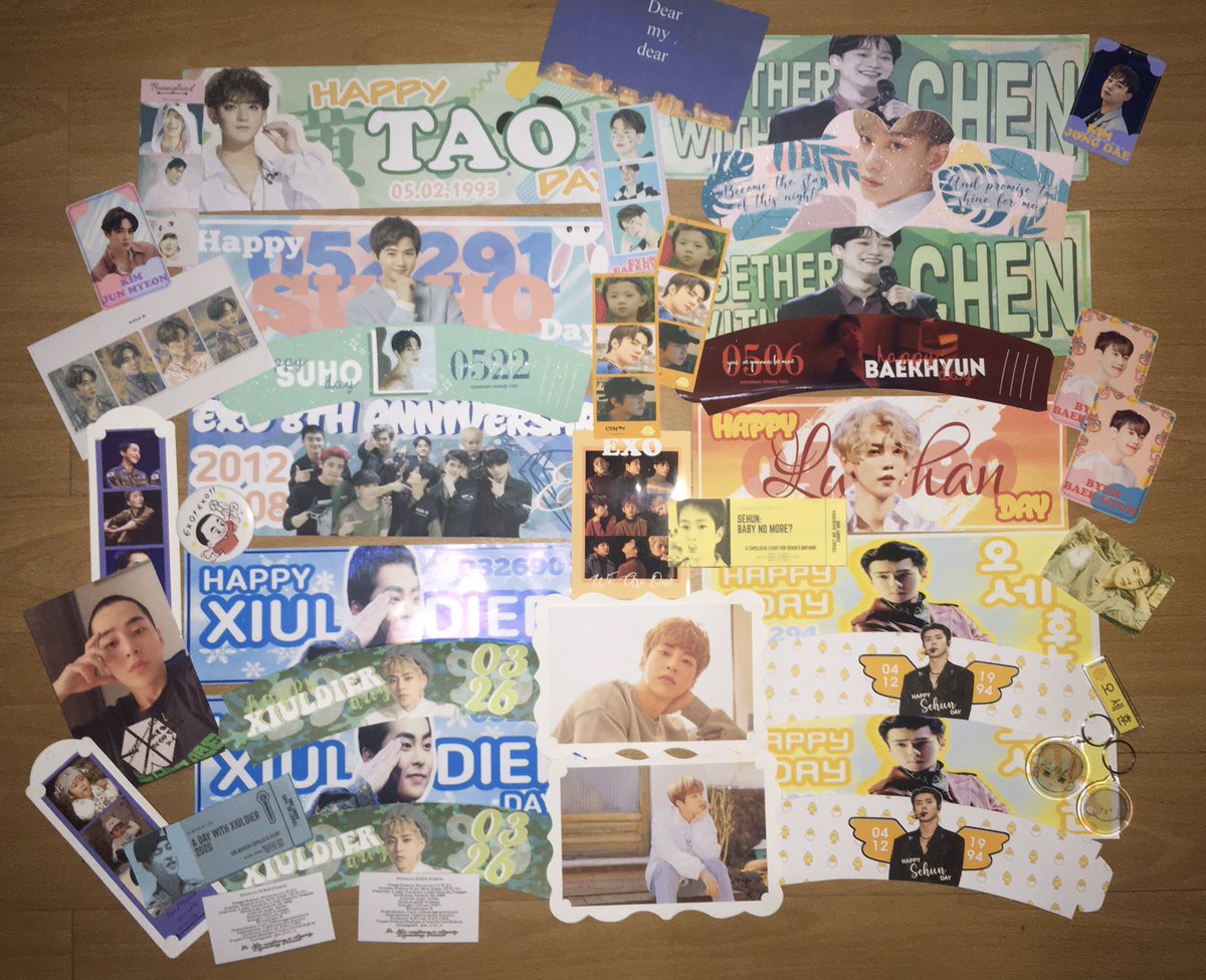 happysehunnie's tweet photo. yeheyyyy complete pa rin ako ng cupsleeve events ng @hatidsaya1485 🥰 thank you ate @cosmicRailway_L and ate @talalovesxing 😘 hindi man natuloy ng actual ang events, naipadala pa rin ang freebies ☺️ https://t.co/kbltwZcI5n