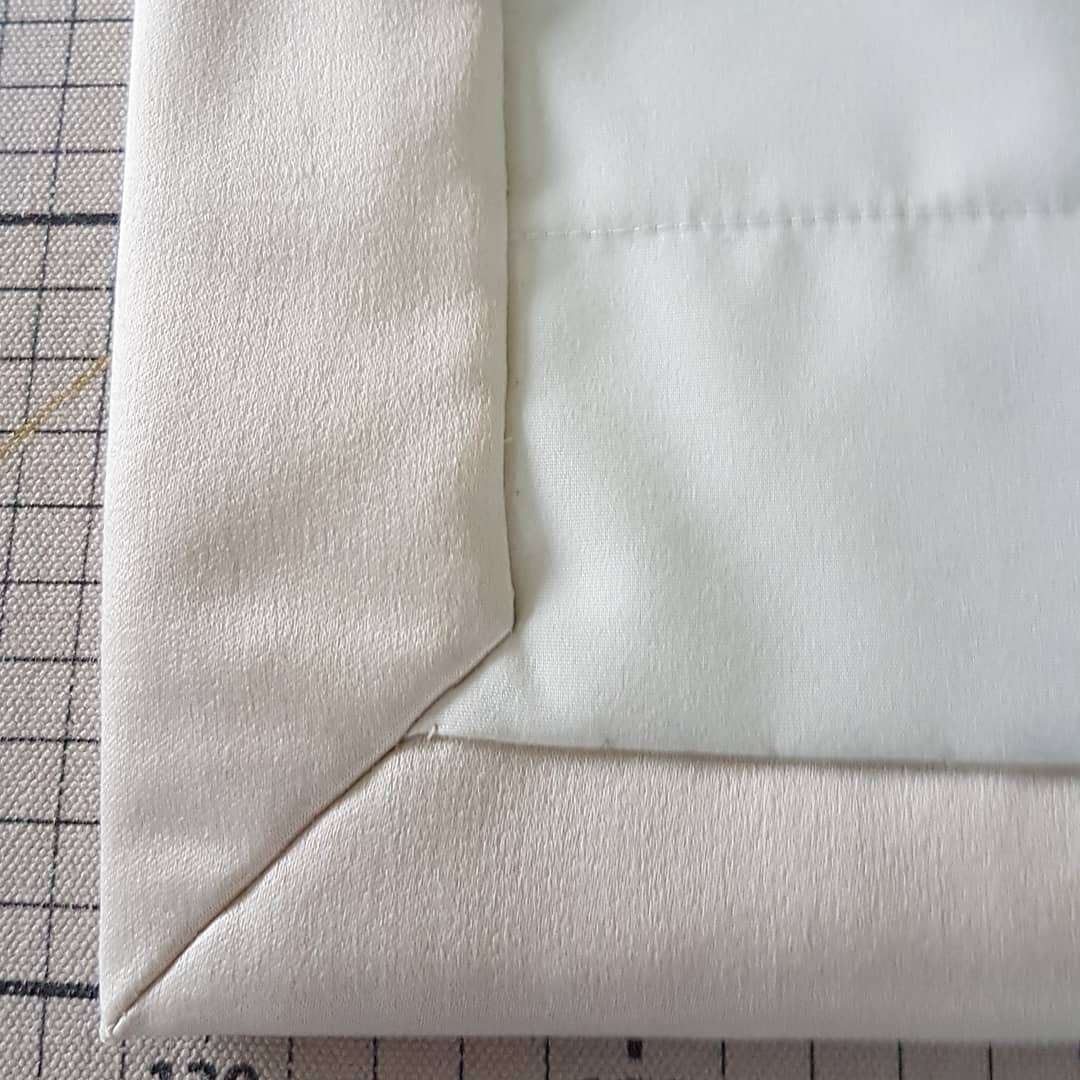 VACurtains's tweet photo. Double pleat interlined curtain, with blackout lining for maximum light control.  Fabric by #ashleywilde galaxy. https://t.co/OZnQ7cbSoS