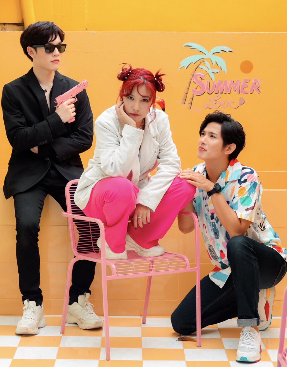 PangzaF's tweet photo. คุณบอดีการ์ดดุจังงงง 

#pangza
#ctrpanuwat
#potae
#ถ้าเธออยากเป็นแฟนฉัน
#IfYouWannaBeMyBoy
#lunarmusica
#gz4o
#นอโปรดิวเซอร์
#rhymepalm 
#ถ้าเธออยากเป็นแฟนฉันxCTR
#PANGZAxCOPTER https://t.co/5qUpgX7QW9