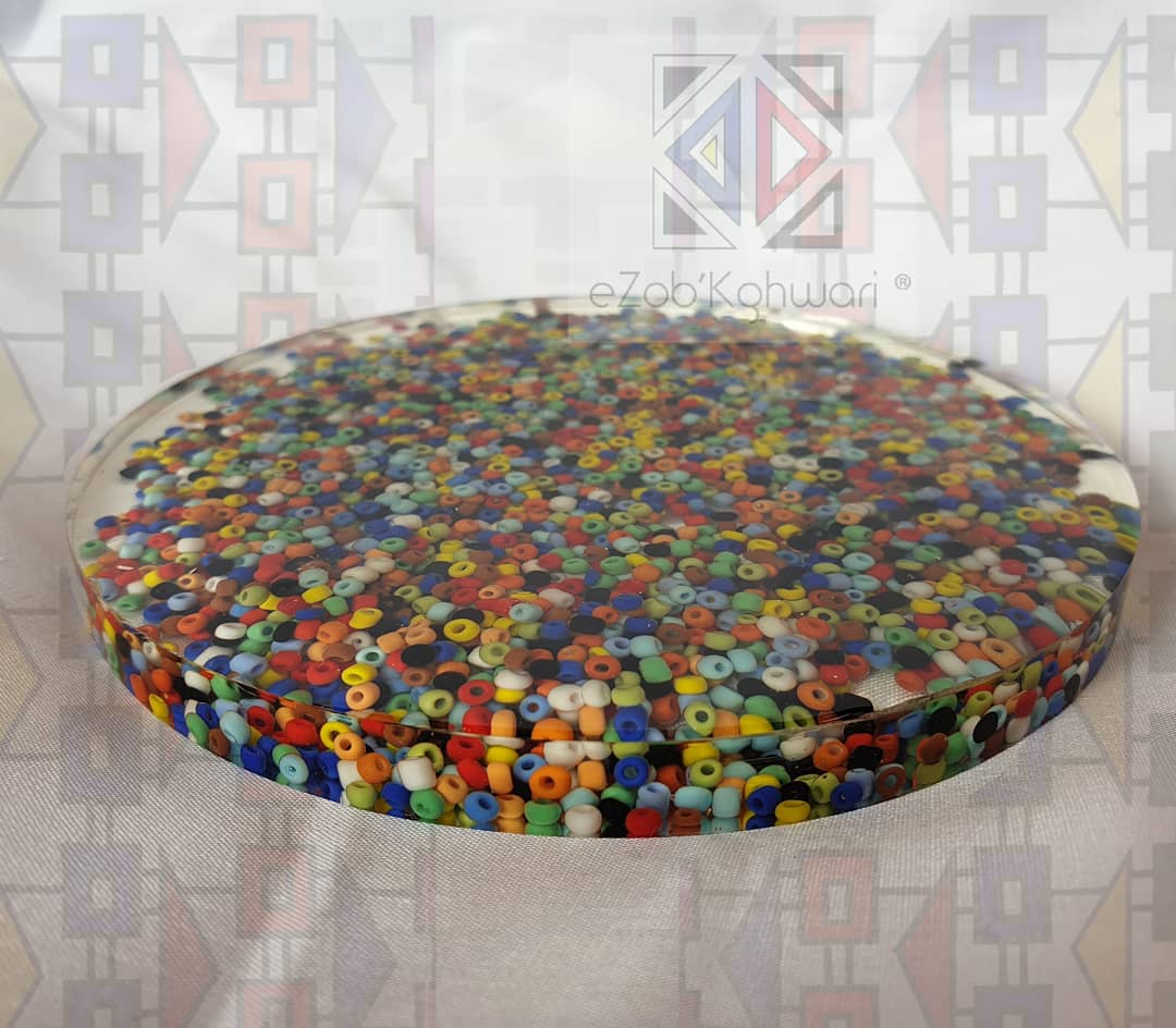 ezobkghwari's tweet photo. eZob’Kghwari clear beaded resin coasters 130mm
• 1 for R150
• 3 for R300
• 6 for R600
#ezobkghwari #resincoasters #craftbrand #isindebelepattern #isidebelecraft #trends #culture #tribal #proudlysouthafrican #djsbu #weservejoburg #JoburgEnterprises #Gauteng #MondayMotivaton https://t.co/YiHUjIFsIU