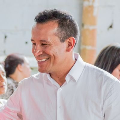 siaradio's tweet photo. #AlAireEnElSIA"Estamos trabajando por la reactivación económica, pero con responsabilidad":  .@andresguerrero1  alcalde del municipio de #MesitasDelColegio https://t.co/MdMA5ozy8J #FacebookLive https://t.co/Ct1phRt2xX https://t.co/wQ9fwg7iwZ