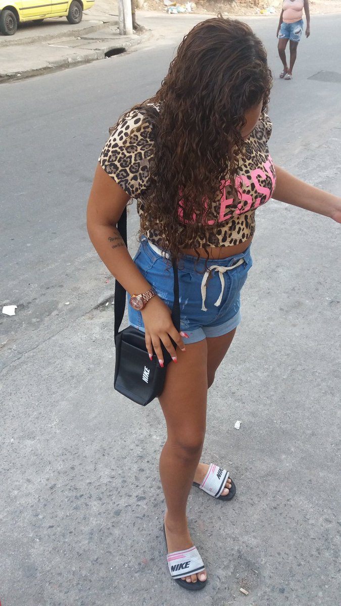 DuudaVdv's tweet photo. a mãe tá on-line 🤪🤪🤪🤪 late q eu to passando, só não pode me morder 😙 https://t.co/lUQgBXpCYz