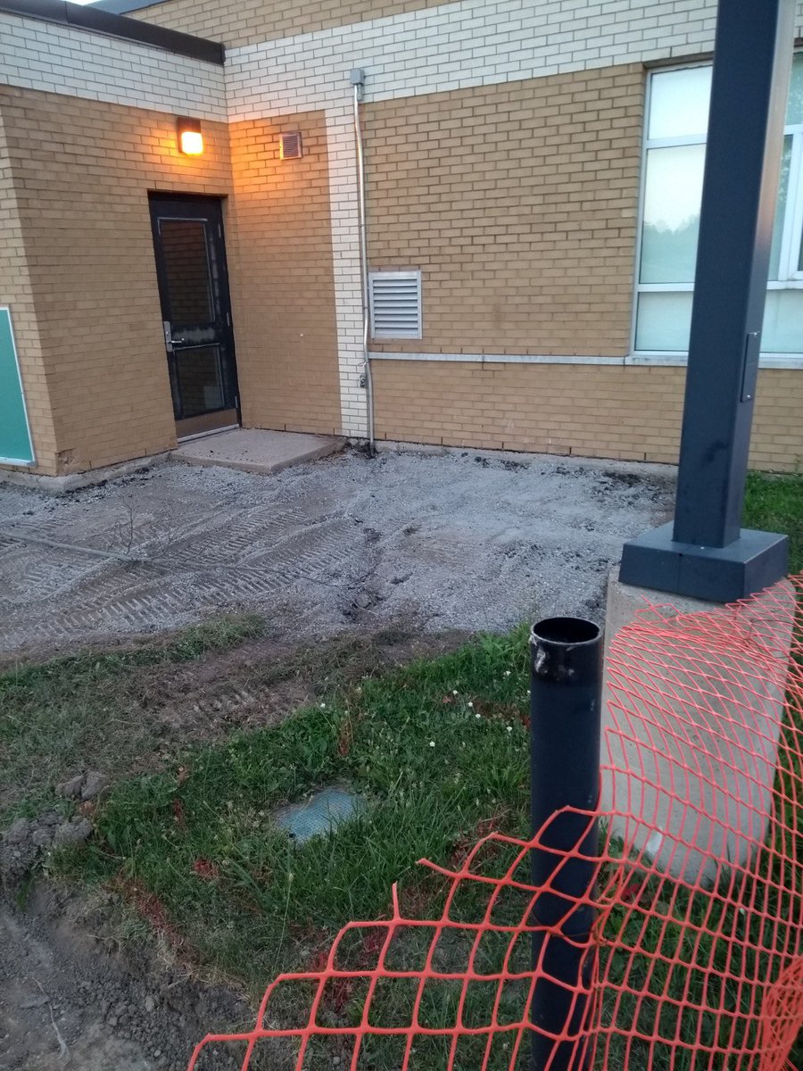 StEdwardKings tweet media