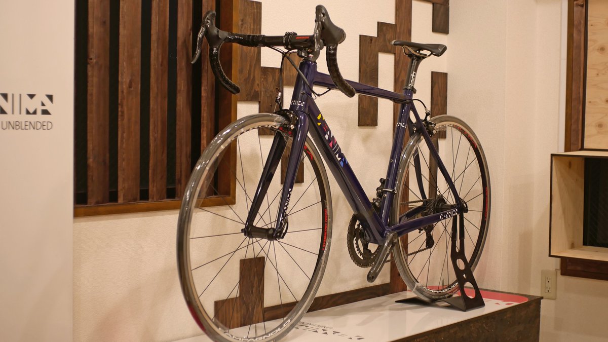 arteciclo's tweet photo. DeAnima UNBLENDED
https://t.co/6J5OQWTnqA
#arteciclo
#deanima
#giannipegoretti
#italianbicycle
#steelbike
#madeinitaly
#handmadeinitaly
#handmadebicycles
#roadbike
#bicycles
#自転車
#自転車職人
#フレームビルダー https://t.co/Uwhhec7RT6