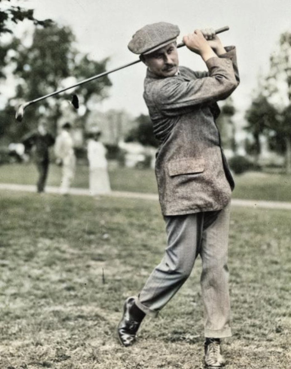 In 1895 Vardon finished 16 strokes off the lead, 1900 8 strokes, in 1905 he finished 9 strokes back and 1910 he finished 14 strokes off the lead and behind a golfer by the name of Donald Ross (the golf course architect).The Old seemed to befuddle the greatest golfer of the era