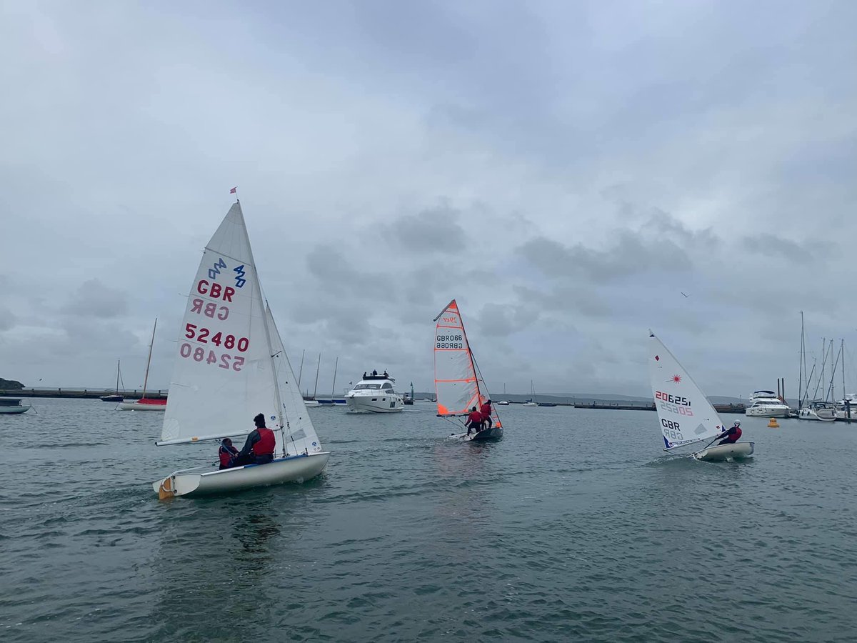 ScaramoucheST's tweet photo. Great to be back on the dinghies. 1st time on the 29er. Lots of positives. Thank you @LymingtonTownSC for having us π #alwayslearning #dinghysailing #projectscaramouche #scaramouchesailing #outdooreducation #teamlymo https://t.co/S4QwfIy4Ie