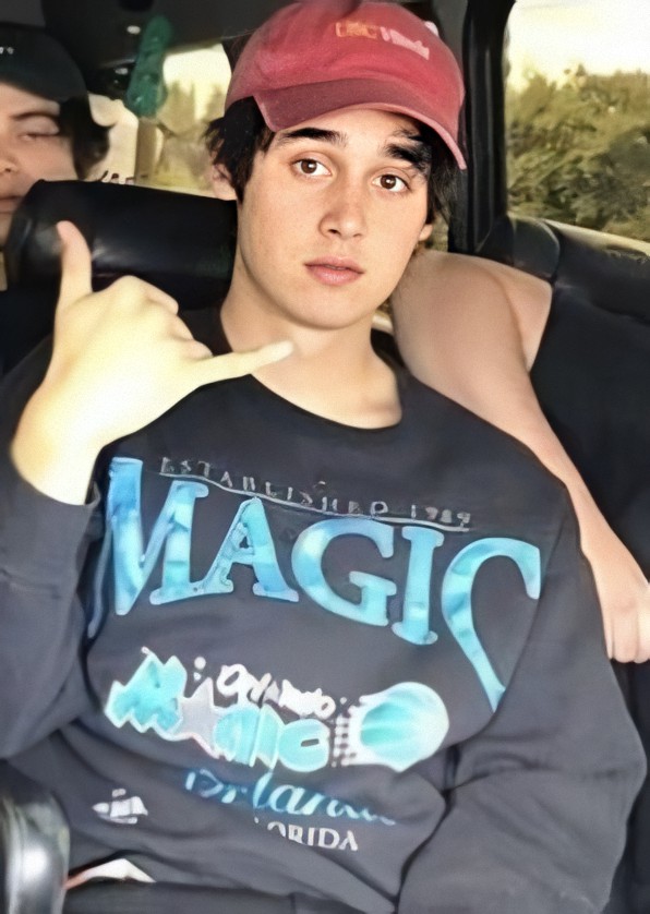♡‧₊° cole preston and his beloved magic sweater — a thread °₊‧♡