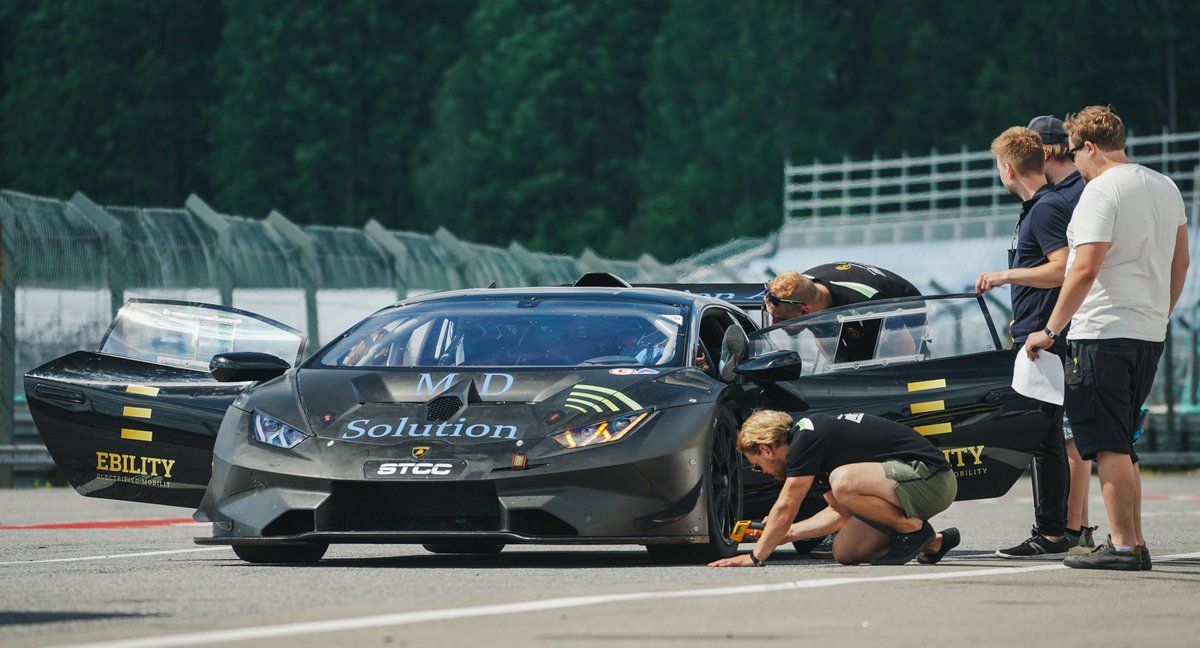 MDSolution_AB's tweet image. Framför allt i rådande tuffa tider ska man alltid blicka framåt och ta försprång #dagensbild #mdsolution #stockholm #kitchenmanager #MDTeam #webbtjänst #påjobbet #KMApp #storkök #storköksspecialisten #storkökstjänster #felanmälan #Storköksmaskiner