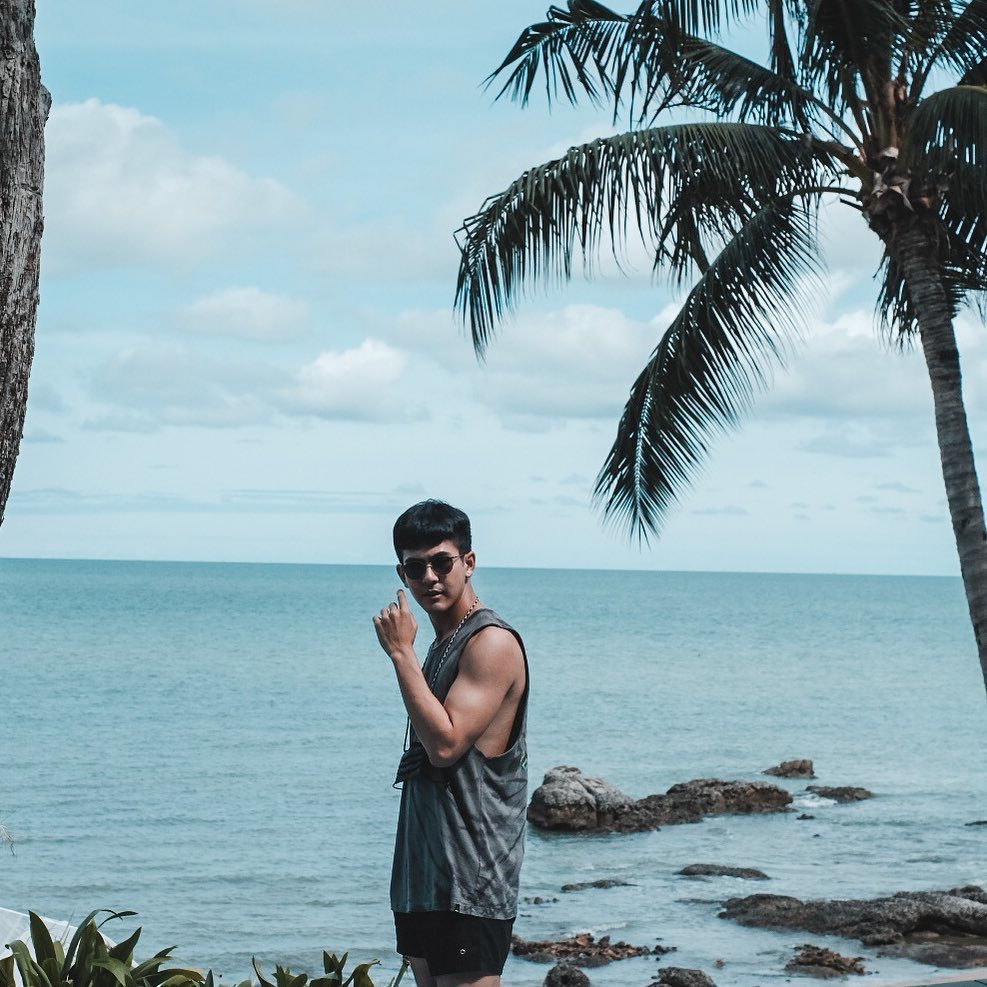 ToeyPongbot's tweet image. 🌊🌞 #toey_pongsakorn