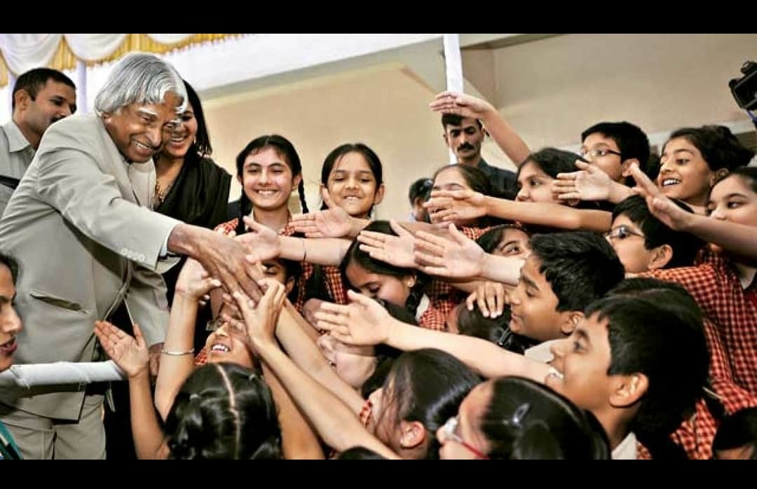 kishore_bez's tweet image. A true Indian.
A Visionary Leader.
Always remembering your dedication &amp;amp; hard work for the Nation.

A tribute on 5th Death Anniversary of DR. A P J ABDUL KALAM SIR.
#APJAbdulKalamji 
#ApjFutureVision