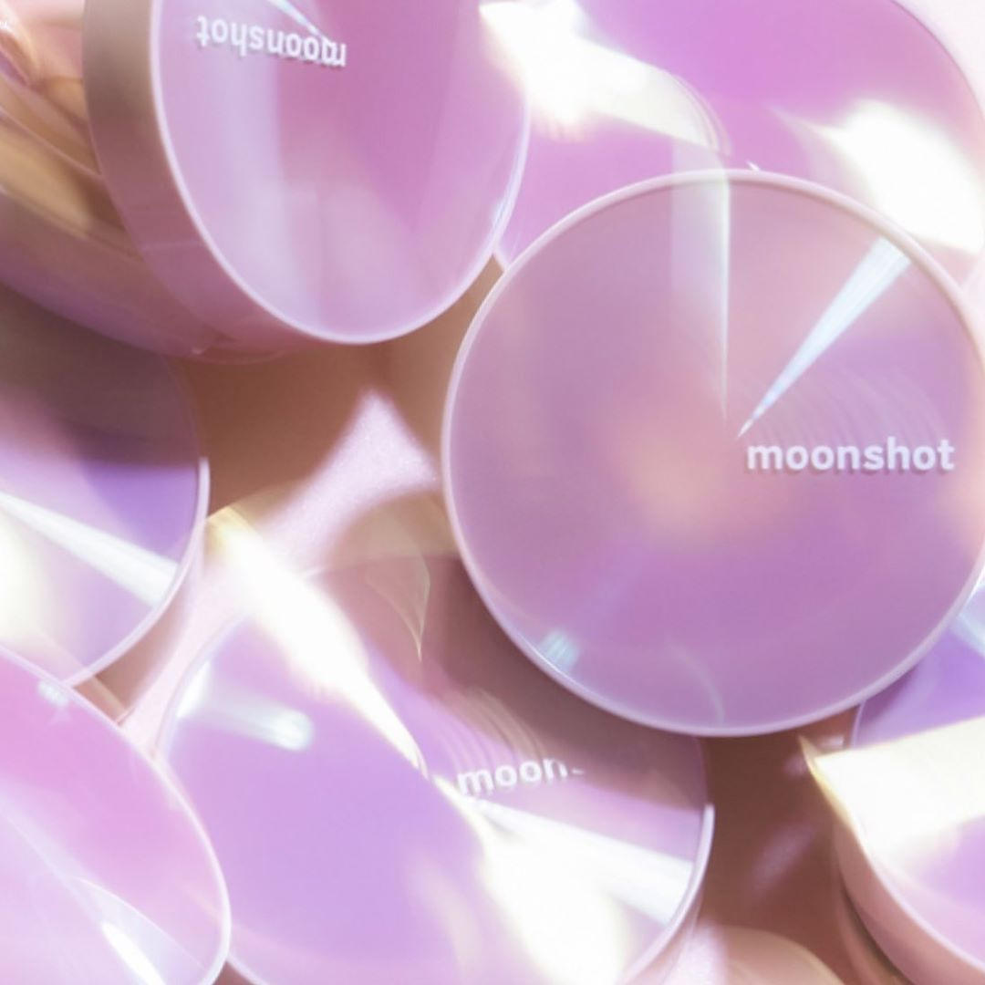 stylevana_sv's tweet image. Got a huge crush on moonshot? Girl, same 💖 Blusher, cushion, lipstick: Which swoon-worthy moonshot gems are you eyeing for? 👇🏻😋

SHOP HERE: vana.ly/n0gTUj

#stylevana #makeupinspo #koreanmakeuptutorial #ulzzangmakeup