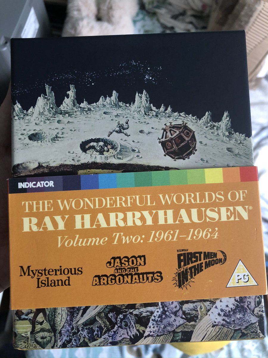 JordanMBKing's tweet image. £105 posted for the pair

If you’re looking for these , you’ll know Vol. II alone often sells for over £100, so I think the price here is very generous for two highly sought after sets 🙂

#PHIndicator #Harryhausen #BluRay #ForSale #FilmTwitter #ClassicCinema #Dynamation