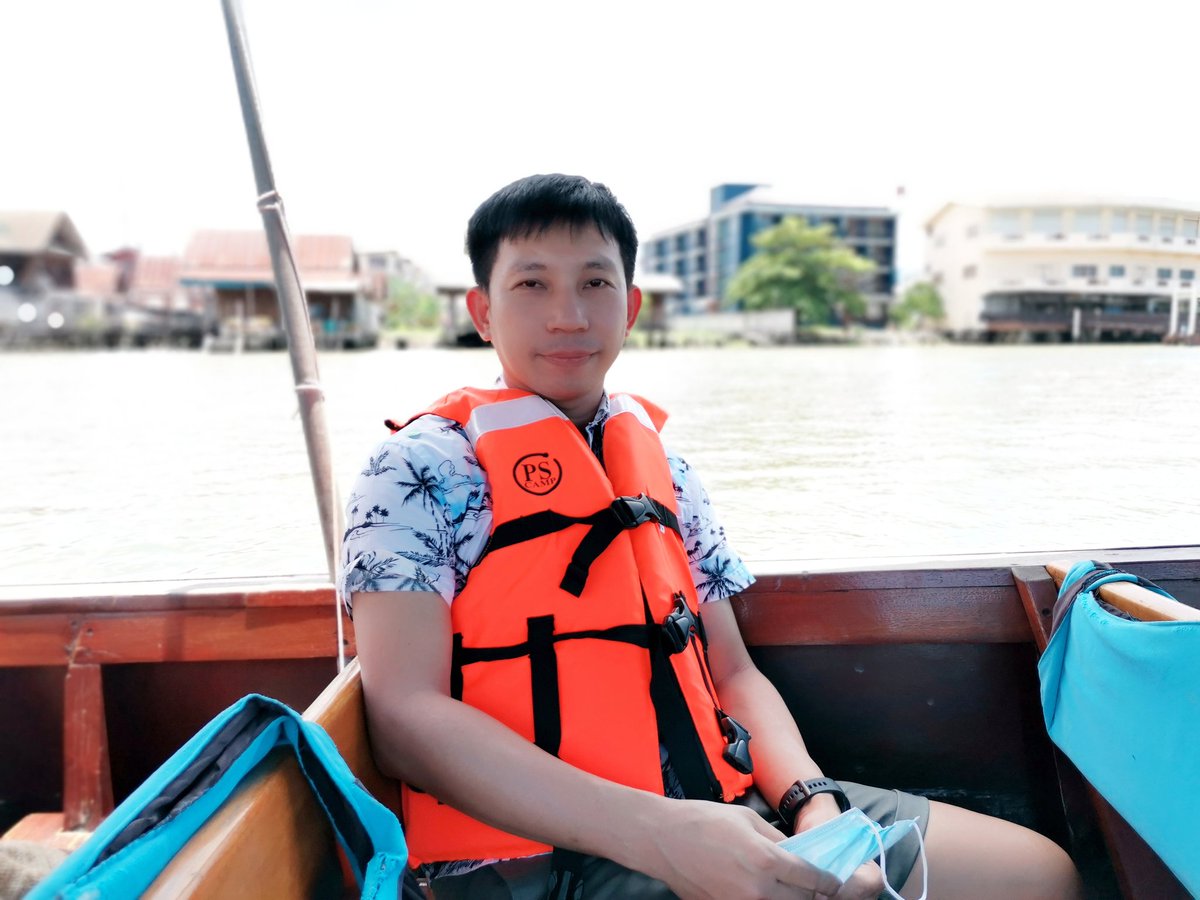 pasakronkeng's tweet photo. #ตลาดน้ำอัมพวา
#พาเพลิน😁 https://t.co/7YJ3XRo1dc