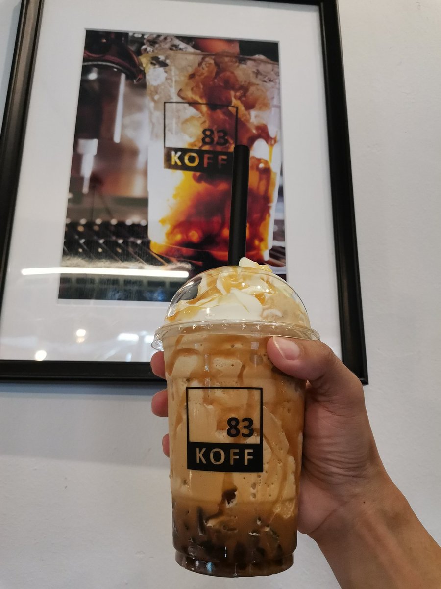pasakronkeng's tweet photo. #ตลาดน้ำอัมพวา
#พาเพลิน😁 https://t.co/7YJ3XRo1dc