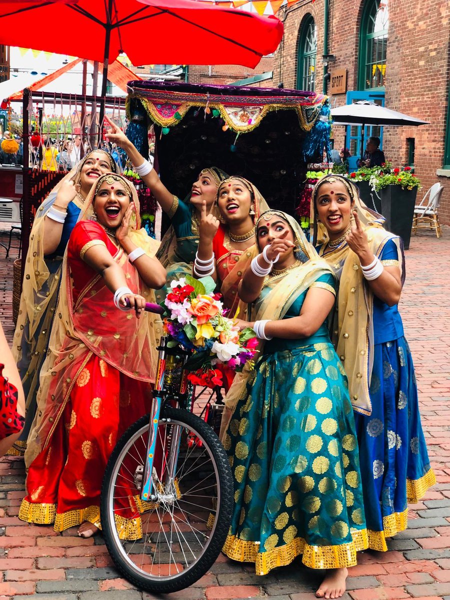 With colourful costumes there is always a Bright side #mondaymotivation #sampradaya #sampradayadance #sampradayadancecreations
