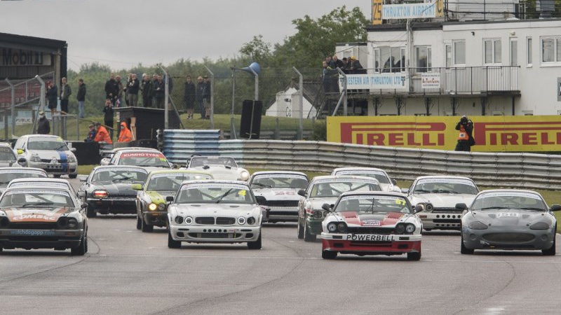 jaguarcarclub's tweet photo. Jaguar Enthusiasts' Club Racing returned at a slightly damp but very thrilling Thruxton. Race report and images here: https://t.co/i1aEcVuO1S
#thruxon #jec #racing #motorsport #backontrack #jaguar https://t.co/QZE2k2sMFf