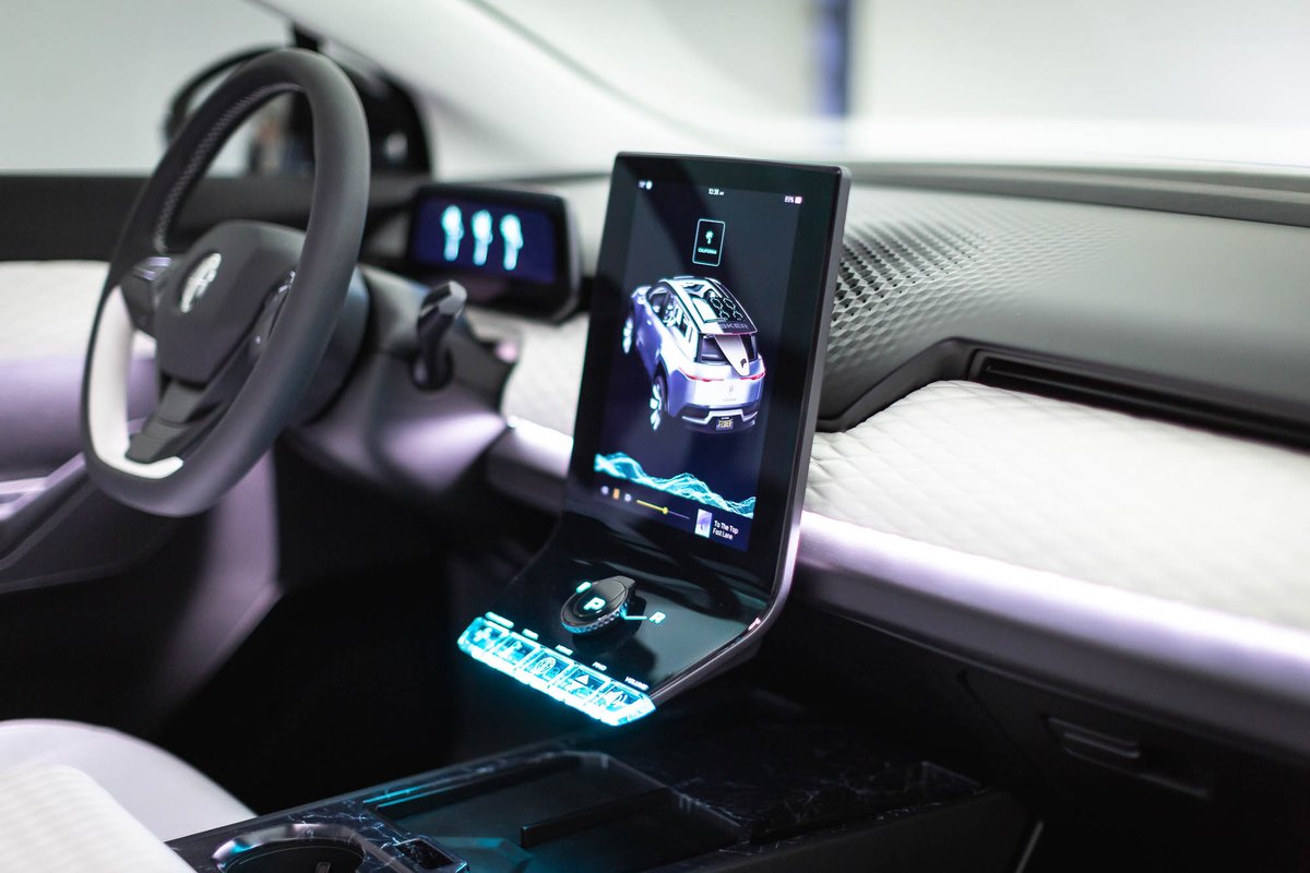 The Fisker Ocean is an affordable high end EV. I mean look at this thing. Its fucking sexy.