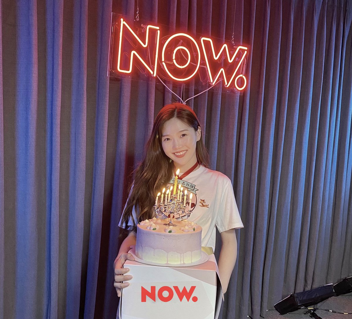 npop_zip's tweet photo. #어벤걸스 월요일은 #오마이걸 #효정 이랑 파티 하는 날💛 오늘 생일 하고 싶은 분! 모이세요🎉 쩡이가 축하도 해주고~ 선물🎁 뽑을 수 있는 기회도 드립니다👏🏻 And.. 전화연결도 한다는 소문이?! (꺅) 참여는 ➡️ 문자번호 #7117 (정보이용료 100원) #NOW온에어 #OHMYGIRL 💎https://t.co/QOxdwbJAQw https://t.co/vReVdQcu6o
