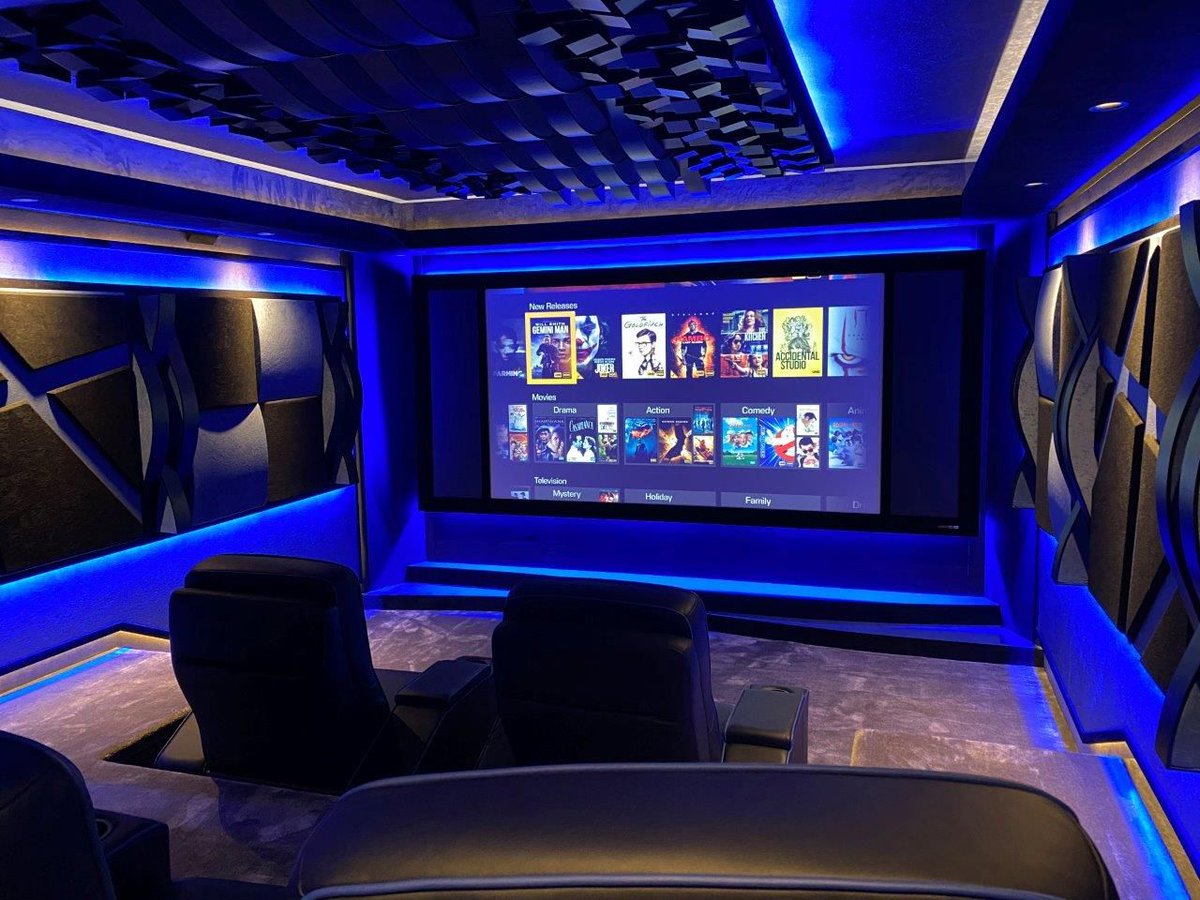 Install_Mag's tweet image. Cyberhomes Celebrates Another High-Class Home Cinema buff.ly/2WZquWQ @SonyDisplays @ScreenResearch @AppleTV @SavantEurope @CyberhomesUK @hometechgallery @kaleidescape 
 #smarthome #homeautomation #AVTweeps #tech @CEDIA_EMEA #AV  #Liveinstall  #avwteeps  #homecinema