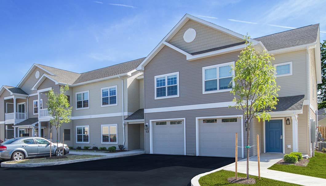 PrimeCorpApts's tweet photo. #Buffalo -81 Tussing -fully furnished apartments available!
https://t.co/s8Vb7D1sel

-Pet friendly
-in unit laundry
-close to restaurants and retail
-close to Buffalo attractions

#corporatetravel #extendedstay #businesstravel #primecorporateapartments #shorttermstay https://t.co/4xylVankdd