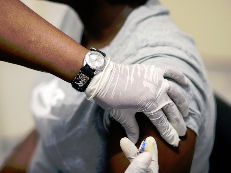 New Research shows the Flu Shot + Pneumonia Vaccine could reduce your Alzheimer's Risk! Given that despite being free to access, older Canadians continue to have shockingly low vaccination rates, this is yet another great reason to motivate better uptake!
npr.org/sections/healt…