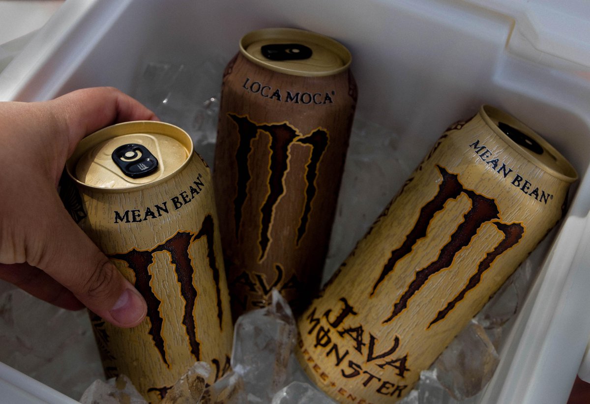 MonsterEnergyCa's tweet photo. Got that Monday morning wake up on ice 💪☕
@JavaMonster #MeanBean #LocaMoca https://t.co/4Qx97qzJW0
