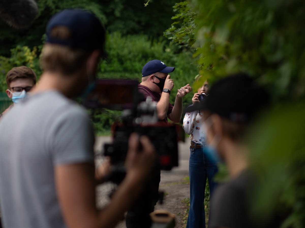 ShoreditchPics's tweet photo. Director, @BenWicks1992 , talks through the shot with our lead actress, @eleanor__byrne . Taken on set of our new tv concept, The Snapper. 

More details coming soon! https://t.co/T1waXUXukI