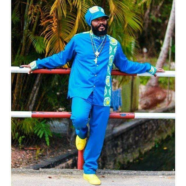RasTbcOfoe's tweet photo. Blessed Earthday @Warriorking9, more life and blessings. #RTOMedium #BestBlogger #BaddestMC #TruthAndRightShow #KassehMustBeFree #Increased #LionOrder https://t.co/oAidd46CZw