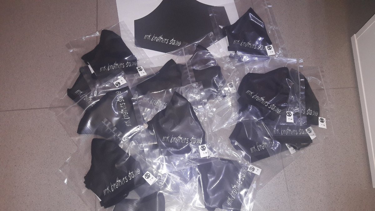 📢ATENCIÓN! 📢
Nuevas mascarillas personalizadas que salen de nuestros almacenes. En este caso " Ink Brothers Studio " de Cassà de la Selva ( Girona ), han confiado en nosotros y en nuestra profesionalidad. 

Visita nuestro catalogo : proyectorespira.com/productos