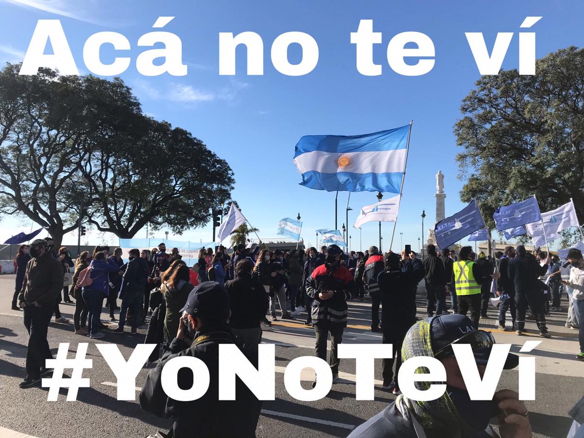 SeverinoDiGiov4's tweet photo. Los gremios por actividad NO aparecen y NO acompañan a los trabajadores. Basta de poner cuestiones personales sobre el conflicto laboral.
#YONOTEVI
@aplapilotos @AptaOficial @APAERONAUTICOS @UPSA_Oficial
La lucha la esta llevando @USTARAoficial y @Aeronavegantes
APAREZCAN!!! https://t.co/l8p8jJZ1dj
