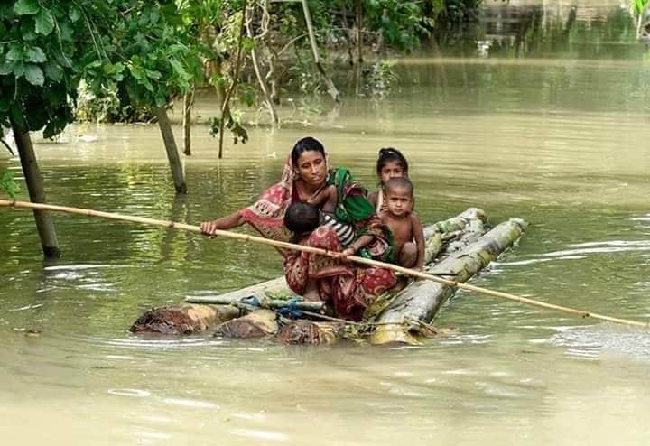 mpi4bihar's tweet photo. सुशासन की सरकार....
शब्द नहीं हैं इस दर्द को बया करने के लिए लेकिन सब राज नेता लोग अपनी अपनी रोटी सेंकने मे लगे है.. 😔
#BiharFlood

बदलेगा बिहार 🇮🇳 जब बनेगा मानवता पार्टी इंसानियत की सरकार
#i_support_humanity #save_humanity
#I_Support_Manavata_Party_Insaniyat
🇮🇳🇮🇳🇮🇳🇮🇳🇮🇳🇮🇳🇮🇳🇮🇳🇮🇳 https://t.co/H2TM2zhvVF