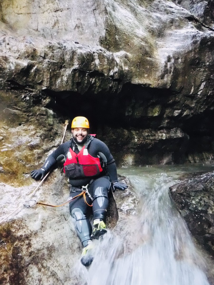 LorenzoMalin's tweet photo. 🧗🏻‍♀️ Canyoning Rio Nero ⛰
-
#Canyoning #Mountain #RioNero #River #Adventures #Adrenaline #MyTeamMates #WeAreTheBest #Monday #Summer2020 #InstaCanyoning #InstaPic #MadManCin https://t.co/f4MBFiylX7