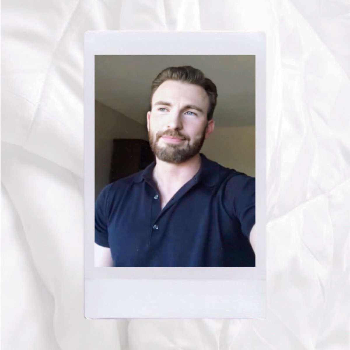 your polaroids if chris evans was your boyfriend — 𝒂 𝒕𝒉𝒓𝒆𝒂𝒅 