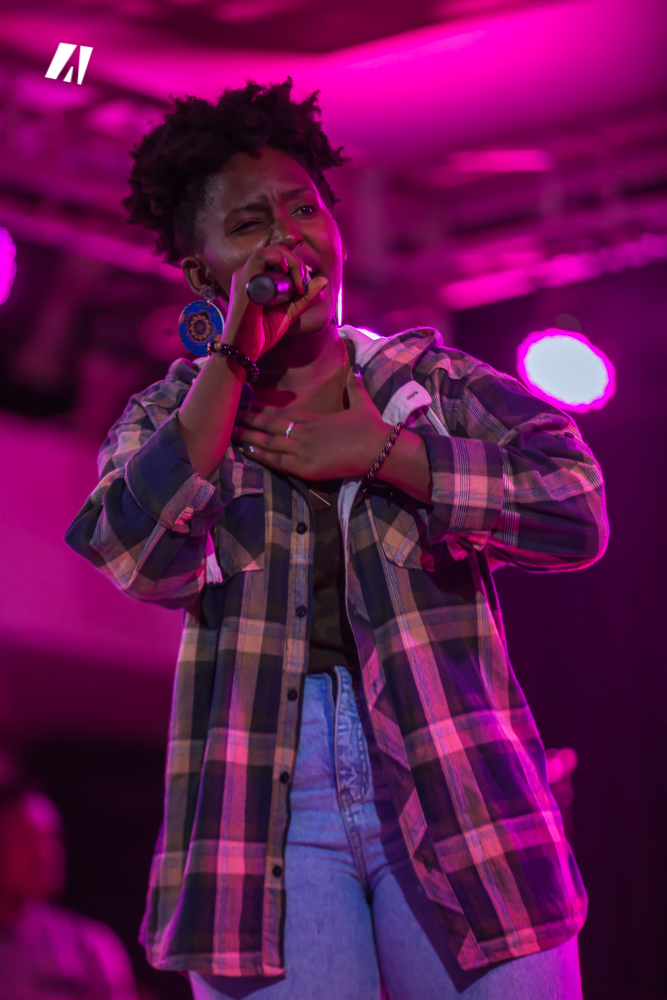akezanet's tweet photo. [RETOUR EN IMAGES] 
Au programme de la soirée, musique et évangile. Plusieurs artistes de la place étaient invités à ce show. Notamment, le groupe Redemption Voice, le rappeur Big Zoé ou encore Gladis Eglesias.
#akezanet #lesbeautesdecheznous #VictoriousTeam #KainosConcert https://t.co/YLsu2zzPpn