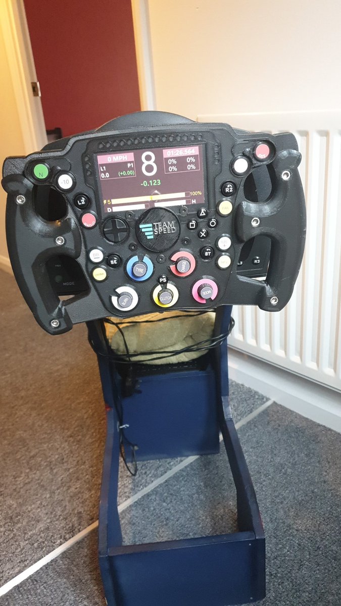 MattPJR53's tweet photo. 3d printed @redbullracing bolt on steering wheel for Thrustmaster T300, feels so nice and comfy to use. #mywheel #f1 #3Dprinting #thrustmaster #ps4 https://t.co/zm1TEbwOxm