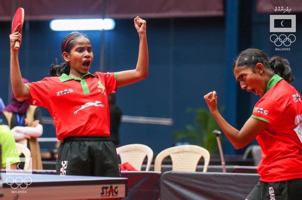 WaddeyAli's tweet photo. 1 years ago 
#Hoonukhabaru: TT anhen singles event in Raajje ge Dheema adhi Rafa final’ah dhathuru kohffi, Miyaa eku mifaharuge #IOIG ah raajje’in kanda elhi 15 medal ge target vanee haasilu vefa. Maruhabaa 🇲🇻 🥇🥈#IOIG2019 https://t.co/TpNPs8R4IT
