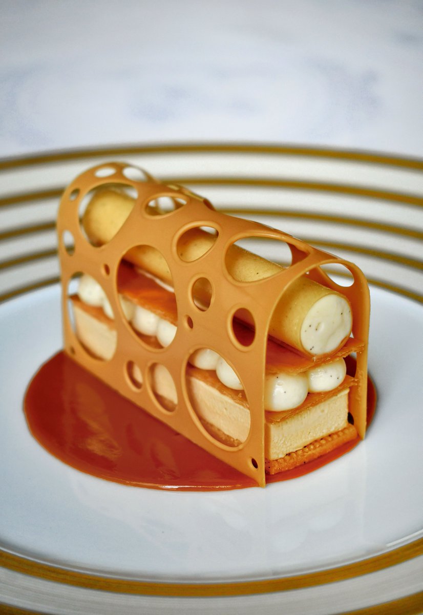 jwilliamschef's tweet image. Patisserie at it`s best @lewispastrychef  great photo`s from @Clerkenwell_Boy