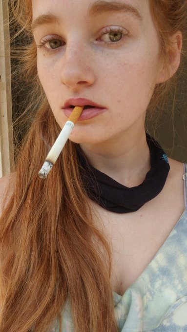 #snokebreak #nomakeup https://t.co/cyi6DN6kqM<a href="/tag/snokebreak"class="tags">#snokebreak</a><a href="/tag/nomakeup"class="tags">#nomakeup</a>