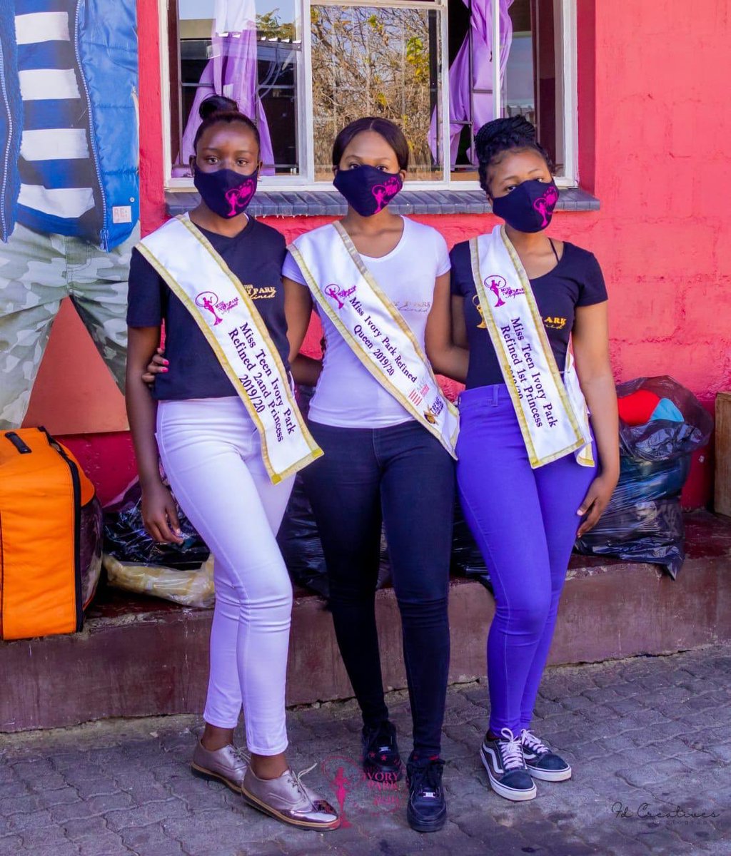 Miss_IVPR's tweet photo. Miss Ivory Park Refined Team @Bula Mahlo Day Care/Orphanage
We collected 67 blankets and they were donated to the above mentioned Orphanage.
#wetouchthecommunityweserve
#therefinedgang
#kasipageant
#mandelamonth https://t.co/a69kUf34cZ